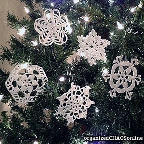 5 Crochet Glitter Snowflakes with instructions | organizedCHAOSonline